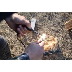 Coghlans Feuerstarterset 'Fire In A Box' -CampGlück Verkäufe coghlans feuerstarterset fire in a box4