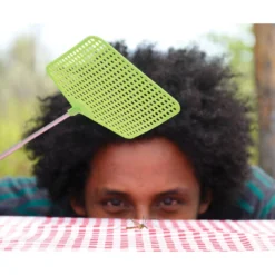 Coghlans Fliegenklatsche Teleskopierbar -CampGlück Verkäufe coghlans fliegenklatsche teleskopierbar2